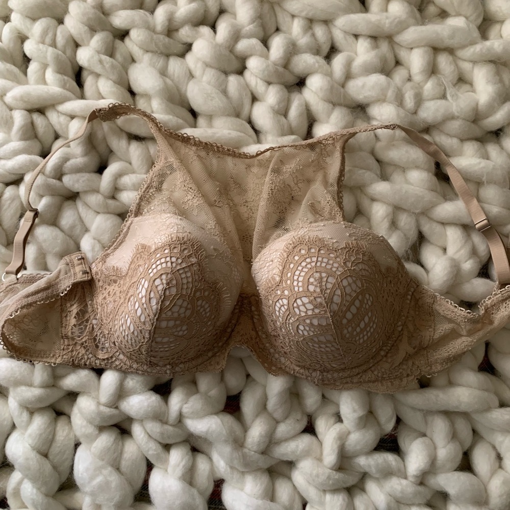 Victoria secret lace bra, 36D